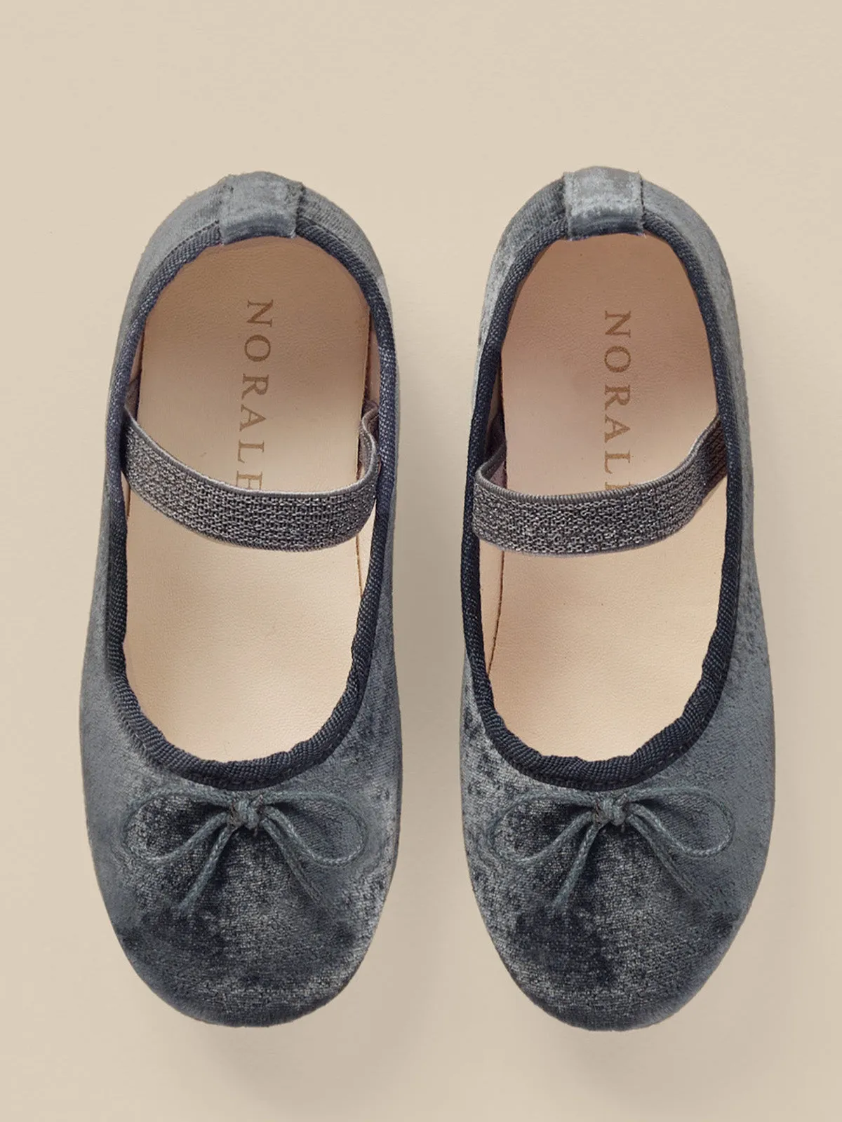 Ballet Flats, Midnight