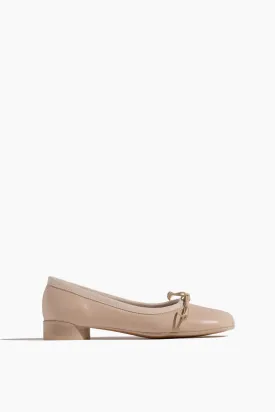 Ballet Shoe in Shifting Sand