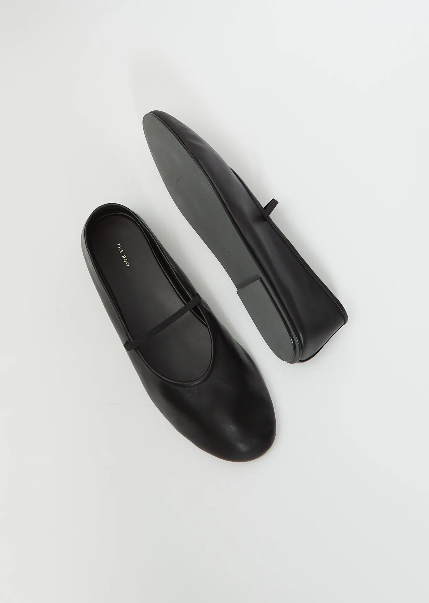 Elastic Ballet Flat — Black