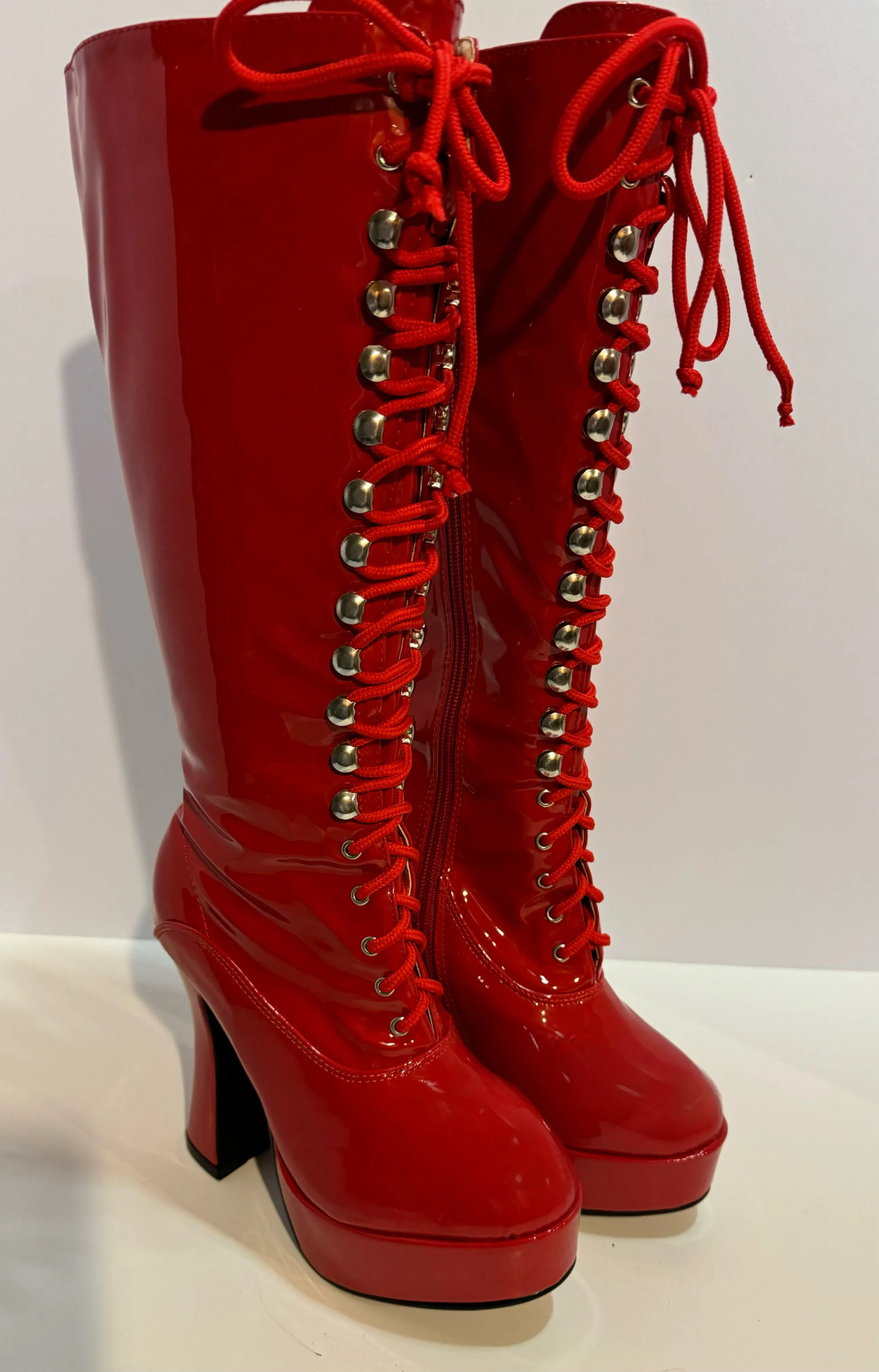 Faux leather polyurethane chunky heel boots. Two colors!