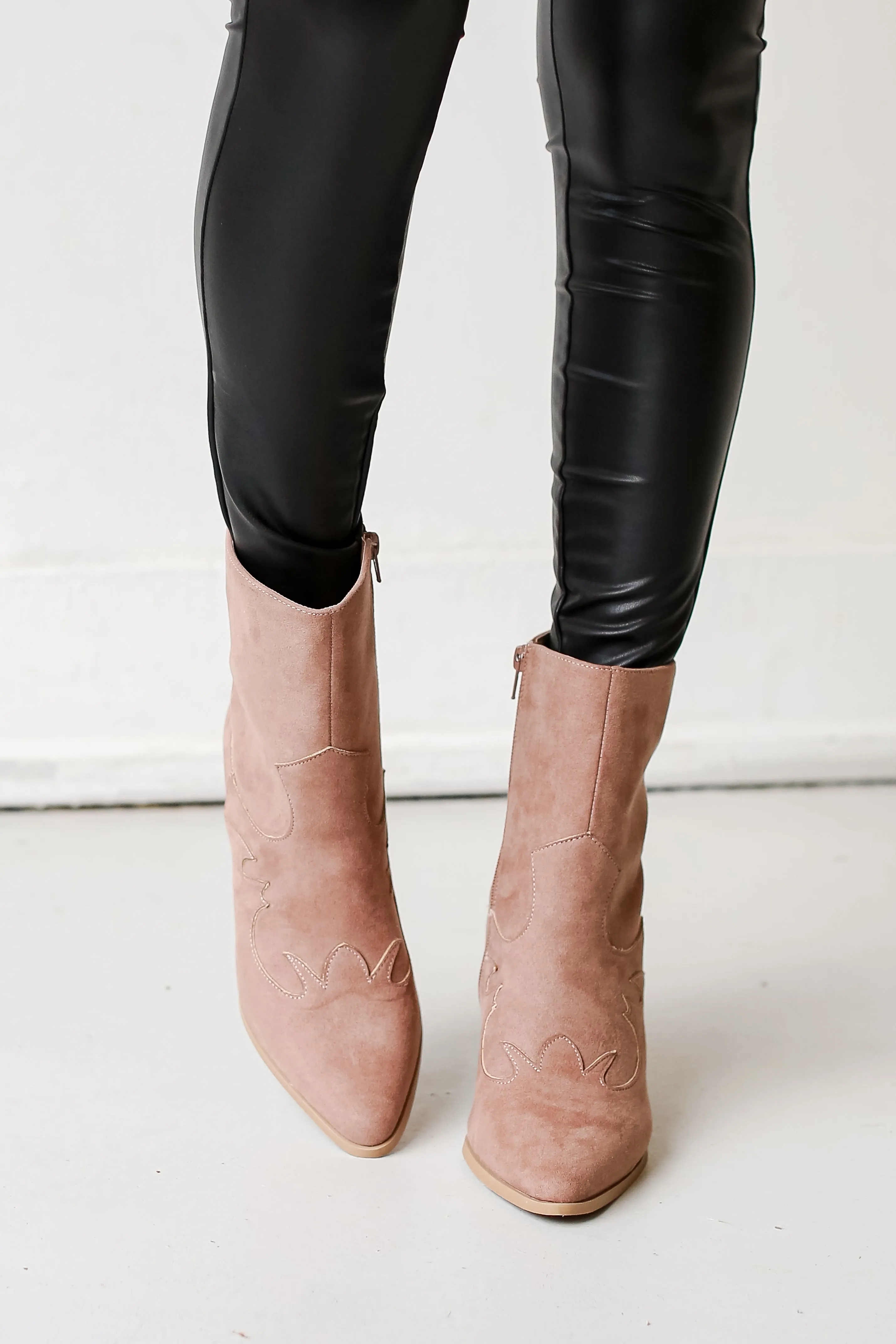 FINAL SALE - Take Your Bets Brown Western Booties