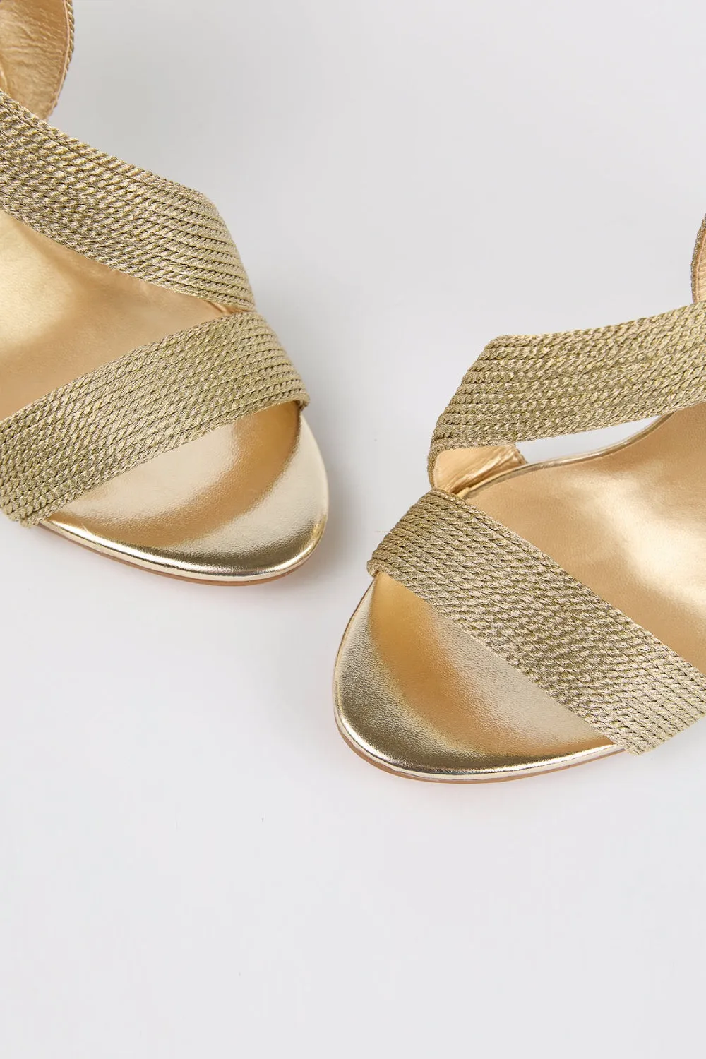 GOLD WOVEN DETAIL BLOCK HEELED PARTY SANDAL