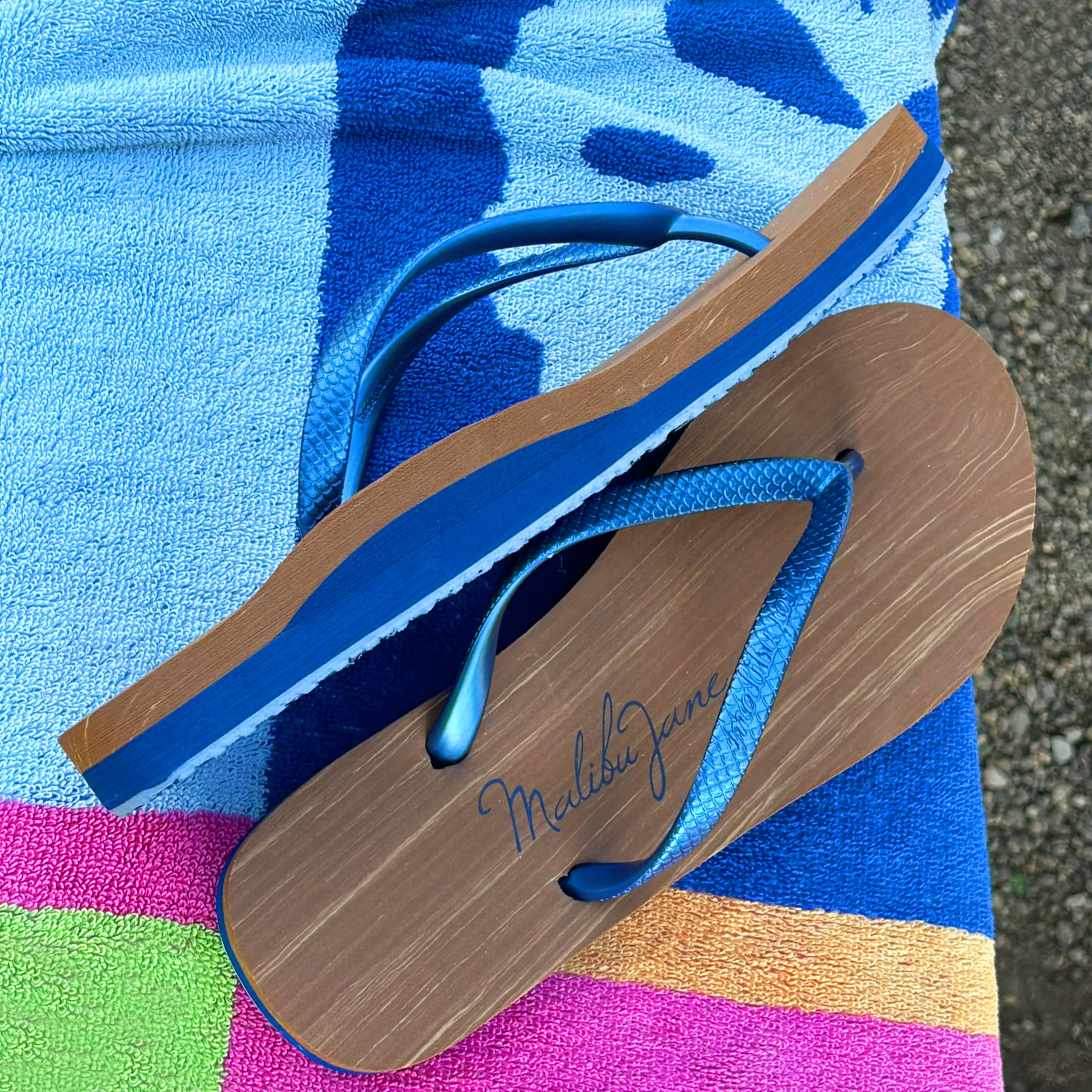 HUNTINGTON FLIP FLOPS WOOD NAVY