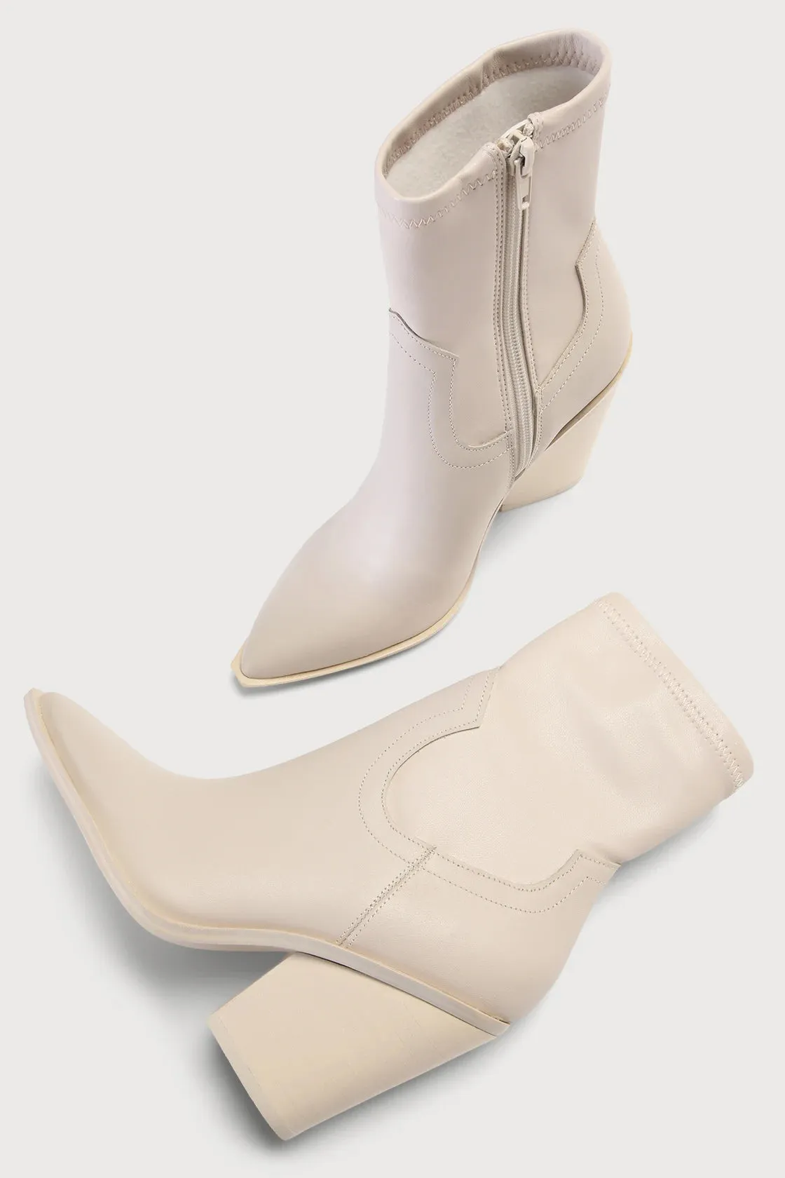 Steve Madden Thorn Bone Stretch